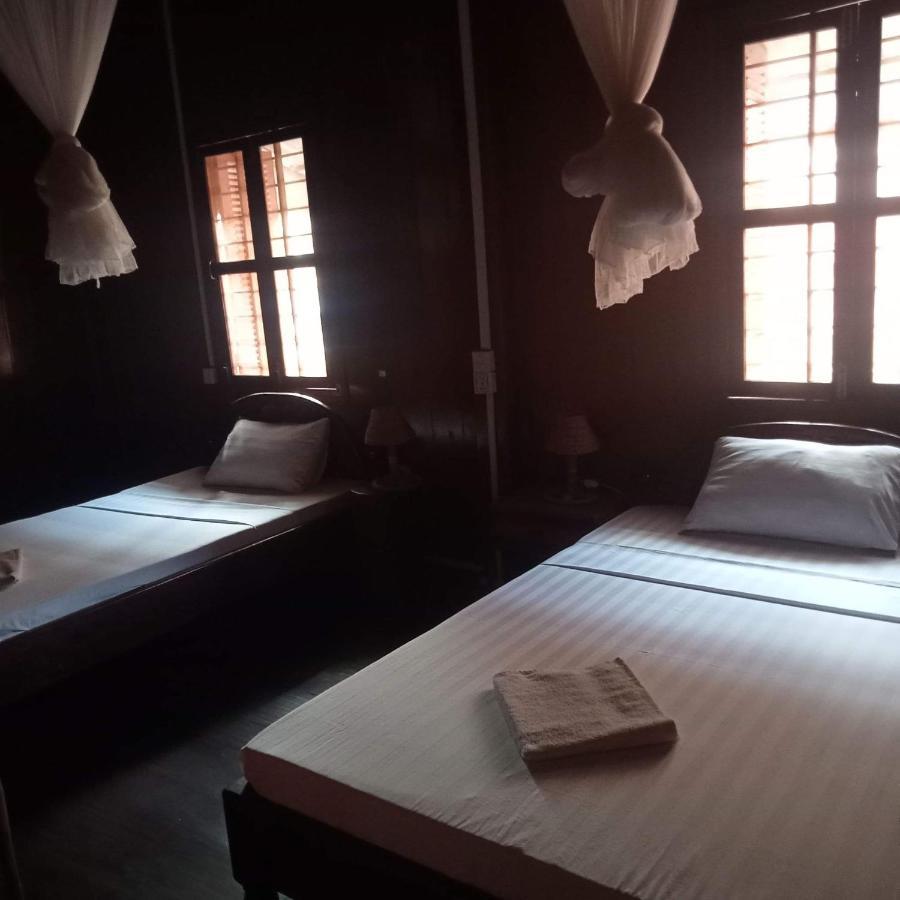 Nomad Guesthouse Kratie Ngoại thất bức ảnh