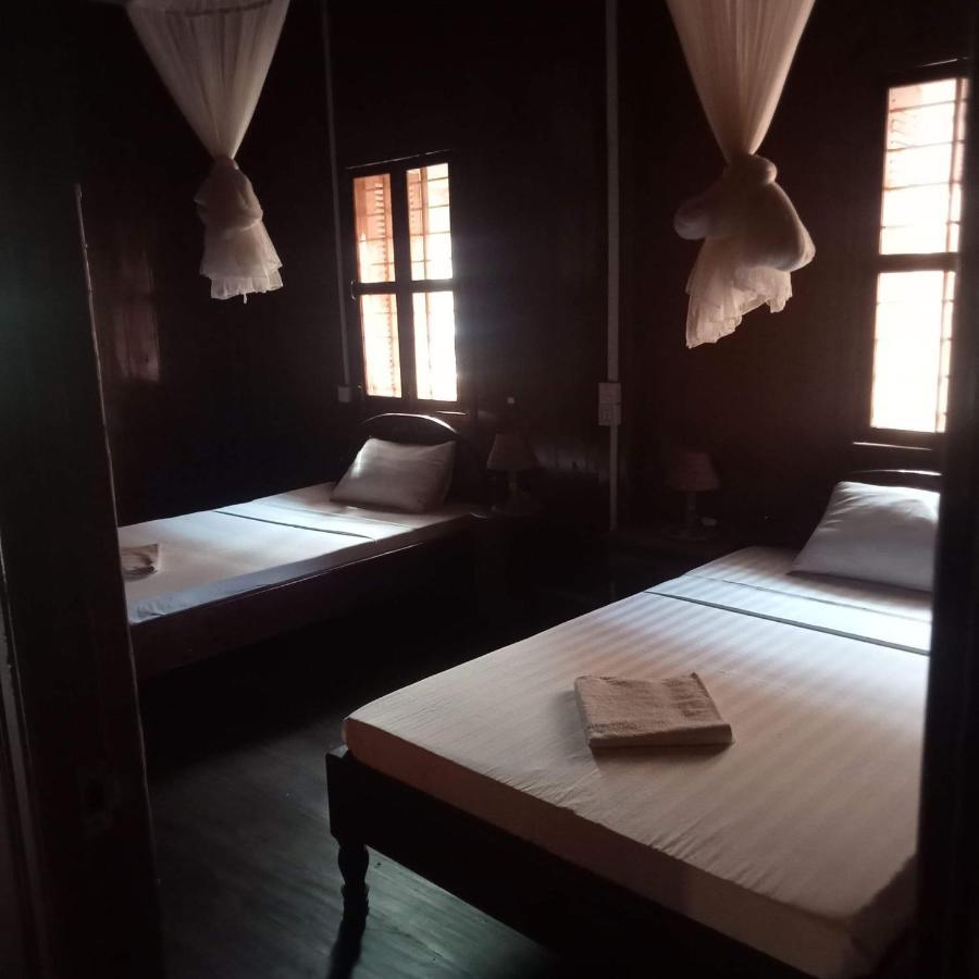Nomad Guesthouse Kratie Ngoại thất bức ảnh