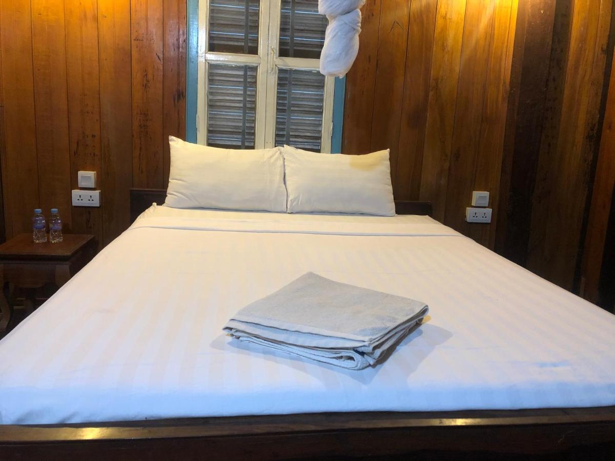 Nomad Guesthouse Kratie Ngoại thất bức ảnh
