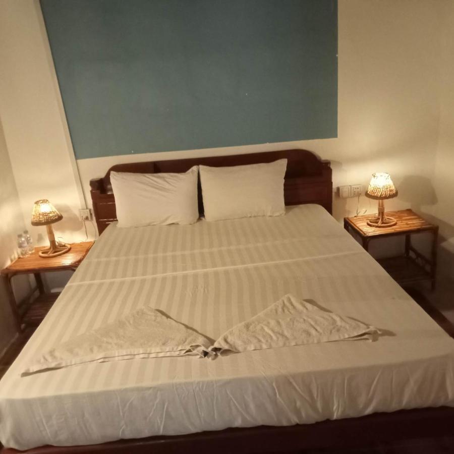 Nomad Guesthouse Kratie Ngoại thất bức ảnh